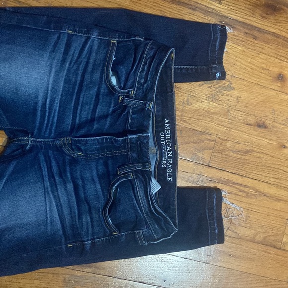 American Eagle Super Skinny Jeans - Picture 2 of 3